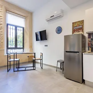 Nine O Clock San Agustin Appartement